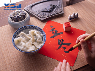 Warmth in the Coldest Days: Zhengzhou New Century Celebrates Winter Solstice with Heartwarming Dumpling Gathering
